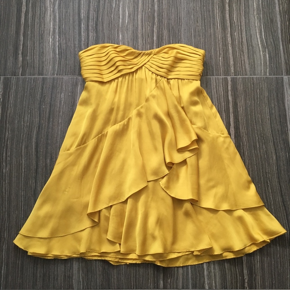 BCBGMAXAZRIA Gold Ruffled Strapless Dress - Size 2